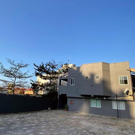 Apartamento Residencial Melfi 3 Ap 6 Bombinhas Exterior foto